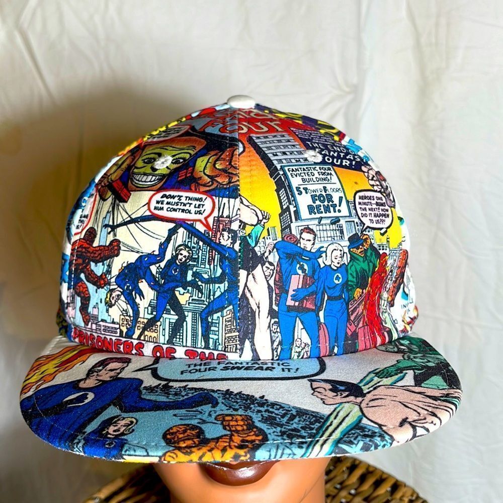 COPY - MARVEL COMICS FITTED CAP